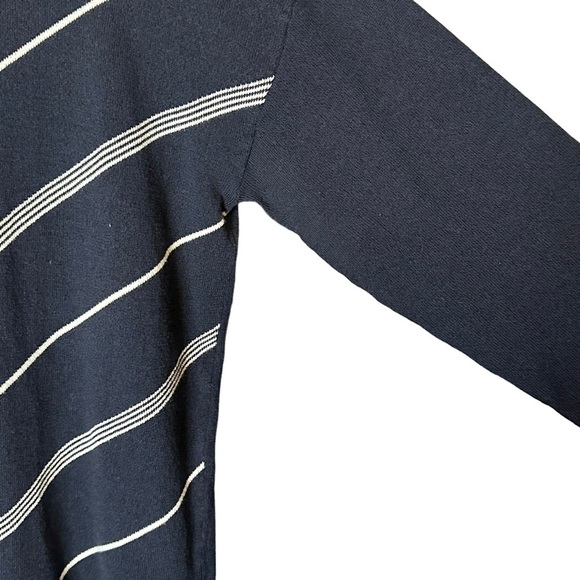 J Jill Wearever Collection Blue & White diagonal striped sweater size small - Picture 5 of 10